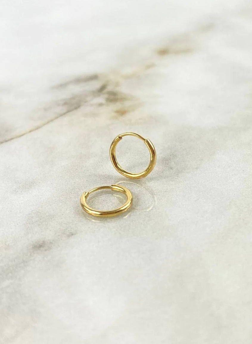 18k Yellow Gold Hoop Earrings
